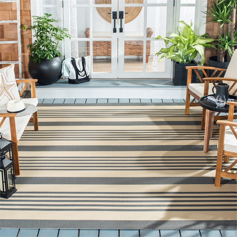 Pemberly Row Contemporary Grey Indoor Outdoor Rug in Square 5'3