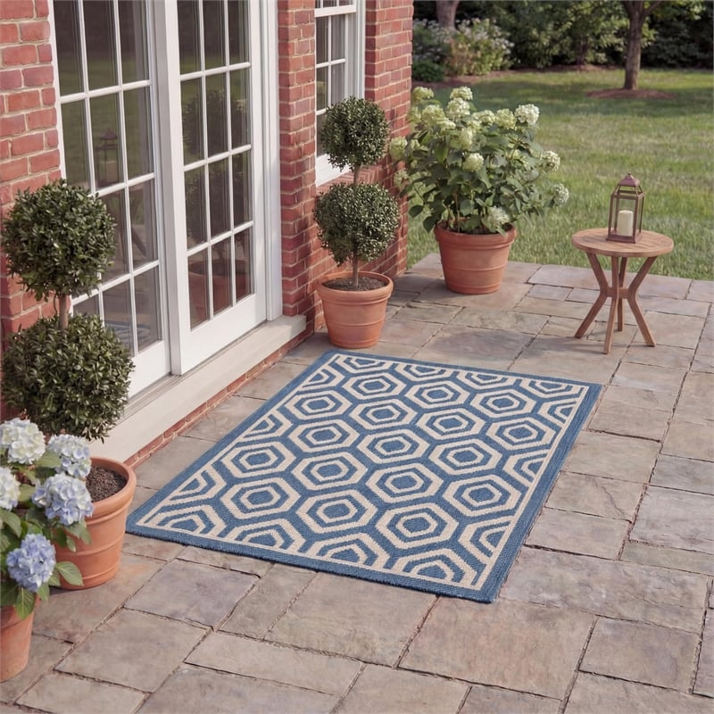 Pemberly Row Polypropylene Blue Indoor Outdoor Rug - 2' x 3'7
