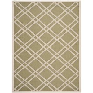 Pemberly Row Polypropylene Green Indoor Outdoor Rug - 6'7&quot x 9'6&quot