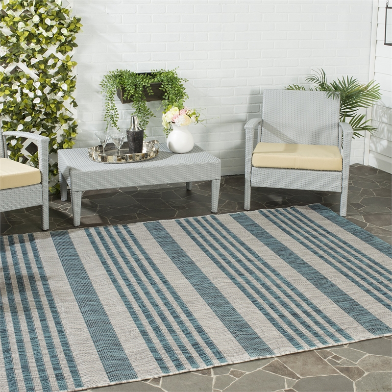 Pemberly Row Polypropylene Grey Indoor Outdoor Rug - 6'7