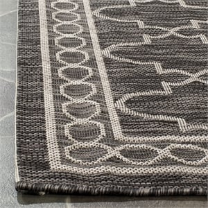 Pemberly Row Polypropylene Black Indoor Outdoor Rug - 6'7&quot x 9'6&quot
