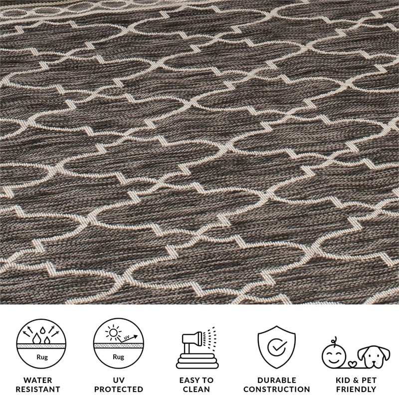 Pemberly Row Polypropylene Black Indoor Outdoor Rug - 8' x 11'