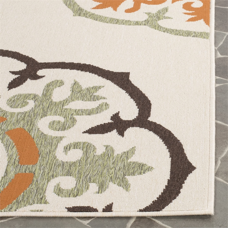 Pemberly Row Polypropylene Cream Indoor Outdoor Rug - 4' x 5'7