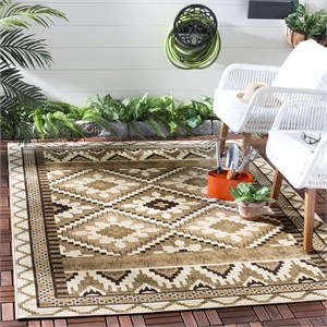 Pemberly Row Polypropylene Creme Indoor Outdoor Rug - 5'3&quot x 7'7&quot