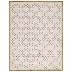 Pemberly Row Polypropylene 9'-0&quot X 12'-0&quot Power Loomed Rug in Ivory And Green
