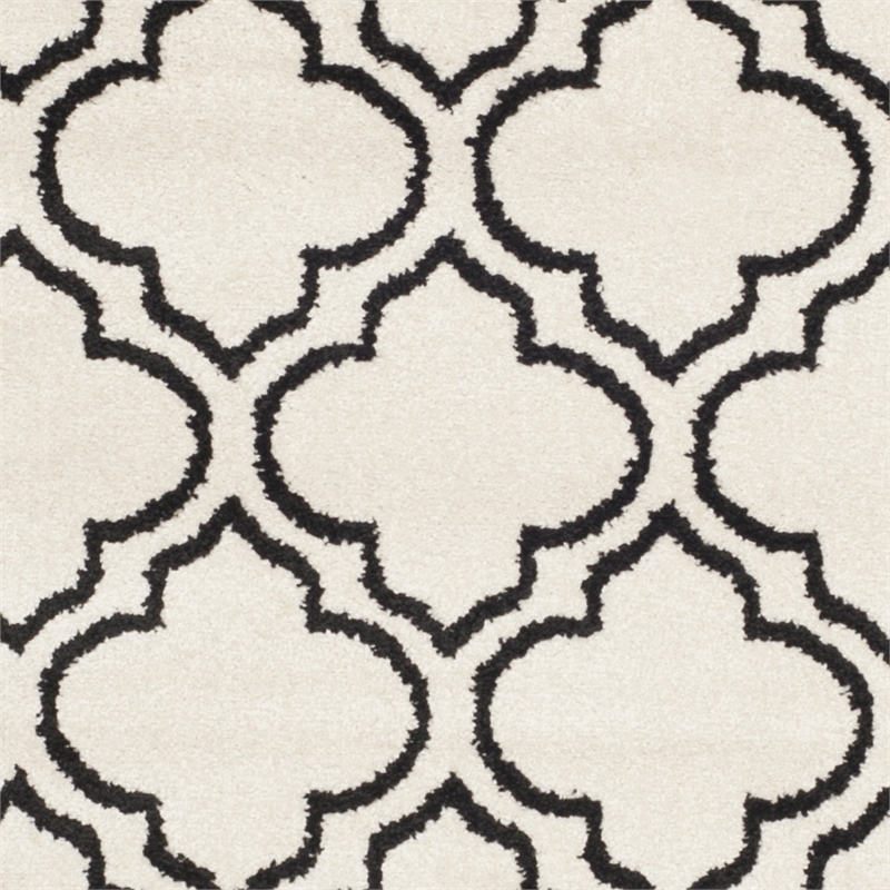 Pemberly Row Polypropylene Ivory Indoor Outdoor Rug - 5' x 8'