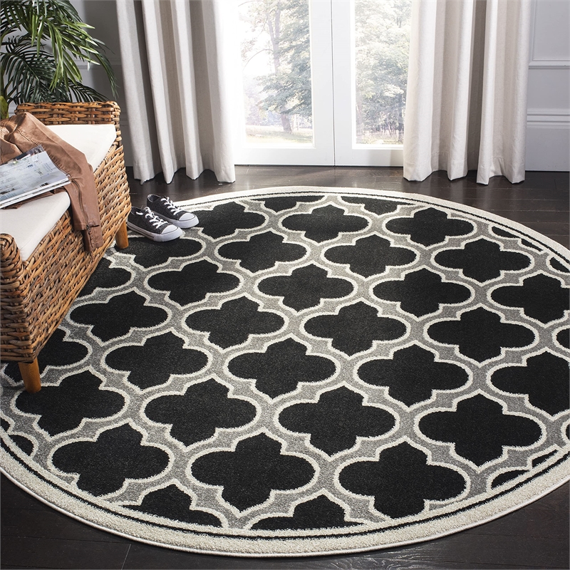 Pemberly Row Polypropylene Anthracite Indoor Outdoor Rug - Round 7'