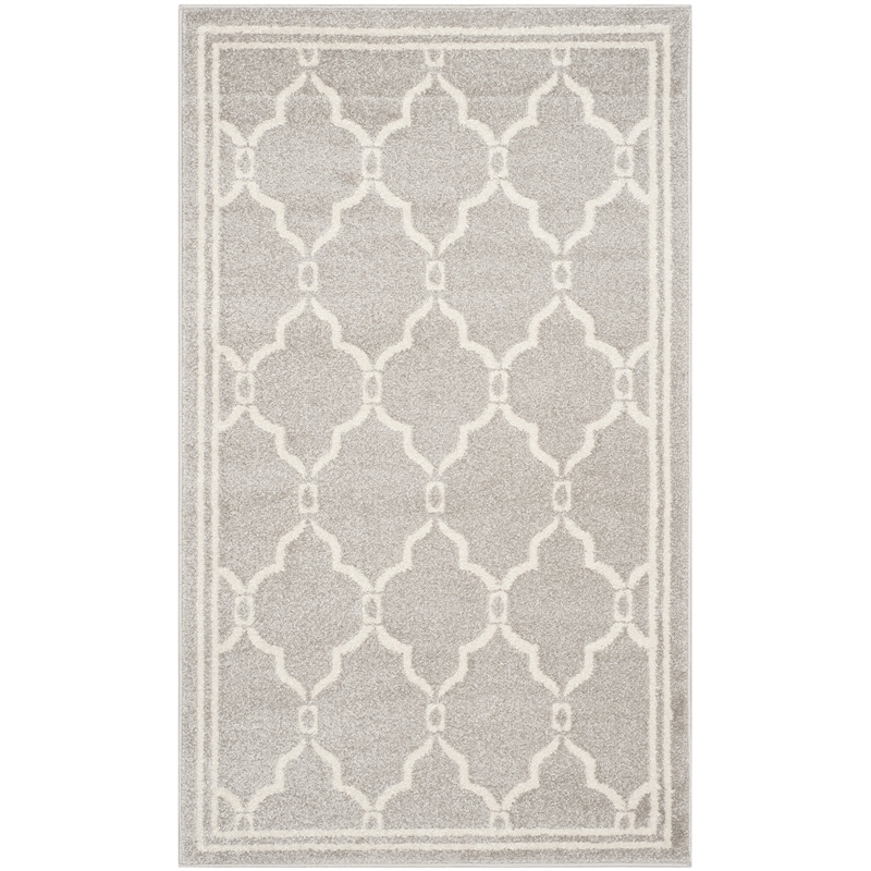 Pemberly Row Polypropylene Light Grey Indoor Outdoor Rug - 3' x 5'