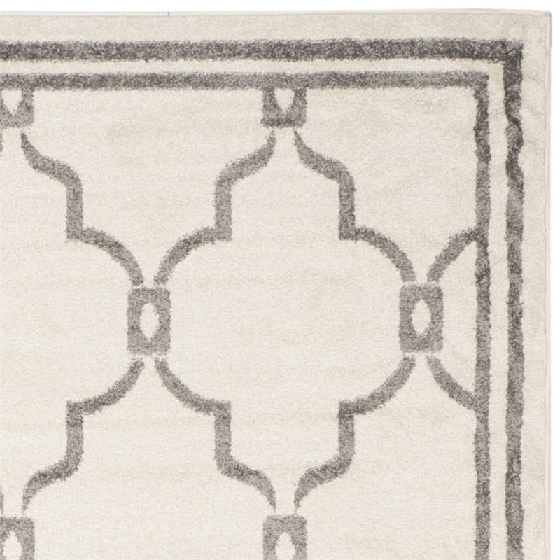 Pemberly Row Polypropylene Ivory Indoor Outdoor Rug - 9' x 12'