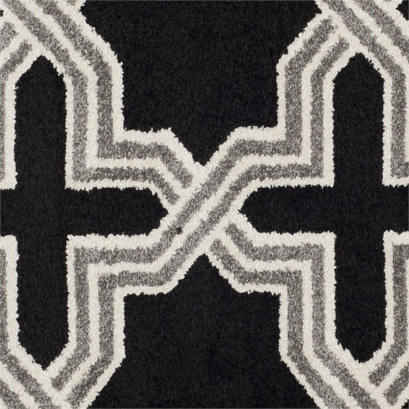 Pemberly Row Polypropylene Anthracite Indoor Outdoor Rug - Round 7'