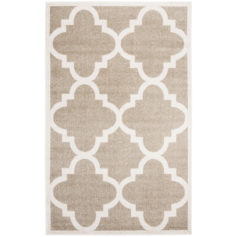 Pemberly Row Polypropylene Wheat Indoor Outdoor Rug - 5' x 8'