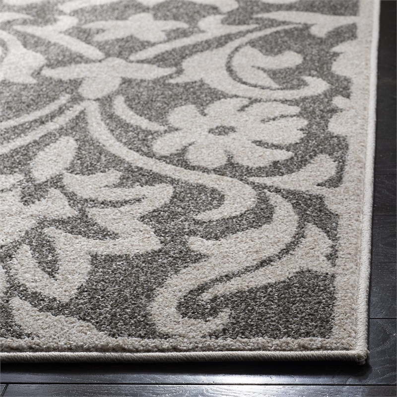 Pemberly Row Polypropylene Dark Grey Indoor Outdoor Rug - 5' x 8'