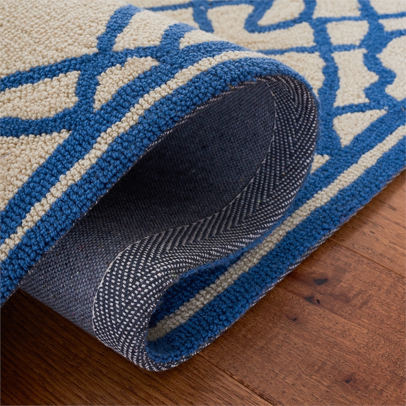Pemberly Row Contemporary Polypropylene 8' X 10' Rug in Ivory Blue