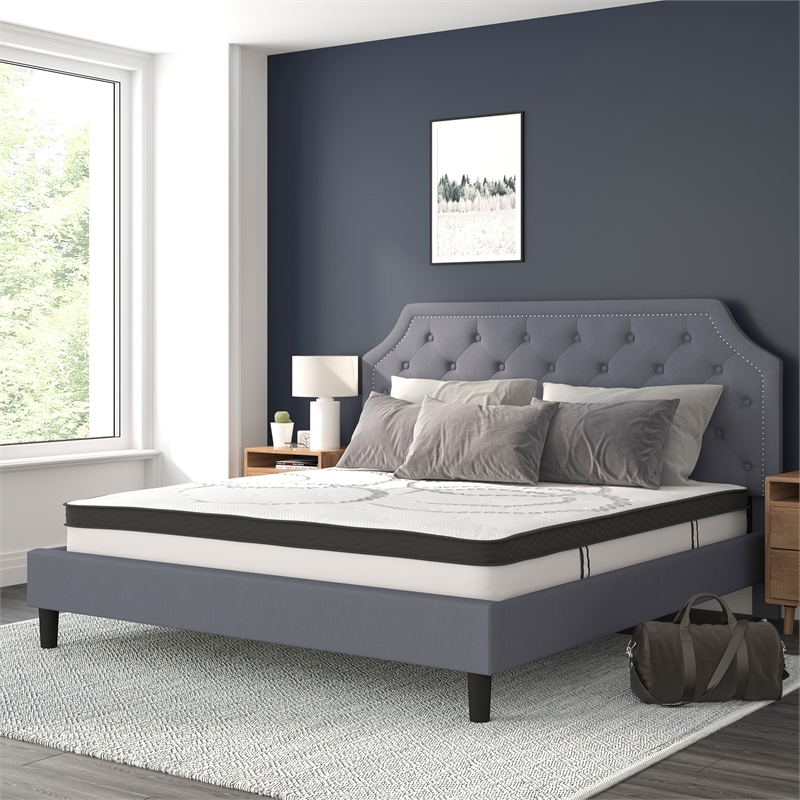 Pemberly Row King Tufted Platform Bed in Light Gray with 10