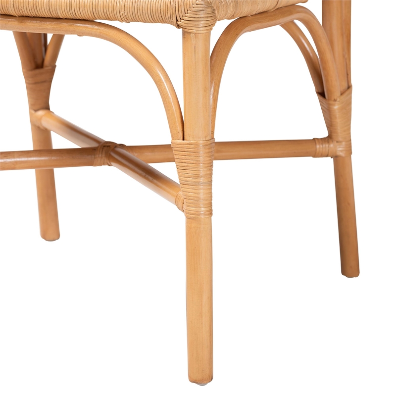 Pemberly Row 5-Piece Natural Rattan Dining Set in Honey with Scalloped Table