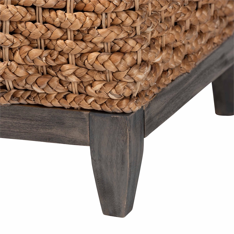Pemberly Row Seagrass Basketweave Storage Ottoman with Lift-Top and Legs
