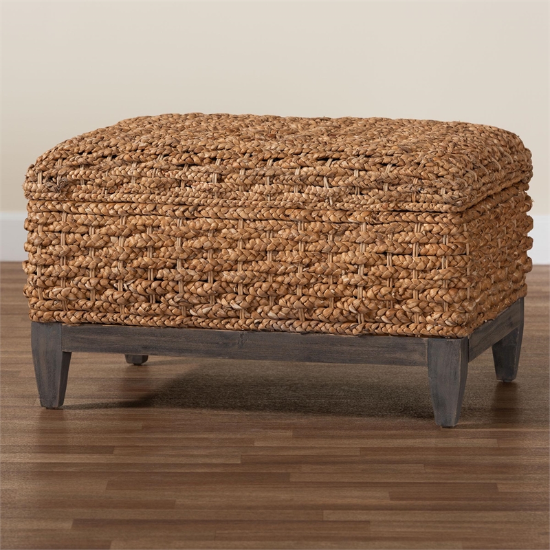 Pemberly Row Seagrass Basketweave Storage Ottoman with Lift-Top and Legs