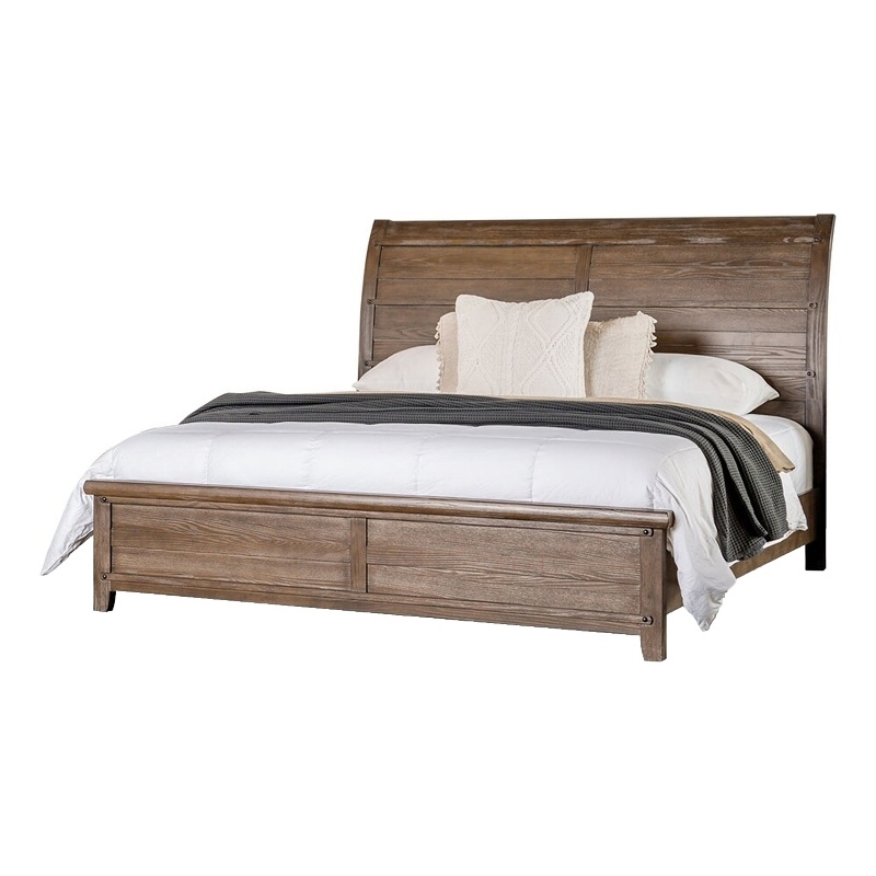 Pemberly Row Queen Bed with Curved Panel Headboard and Rivet Accents in Brown
