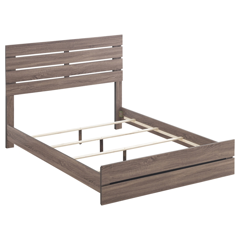 Pemberly Row 5 Piece Queen Bedroom Set with Dresser Mirror in Oak Brown
