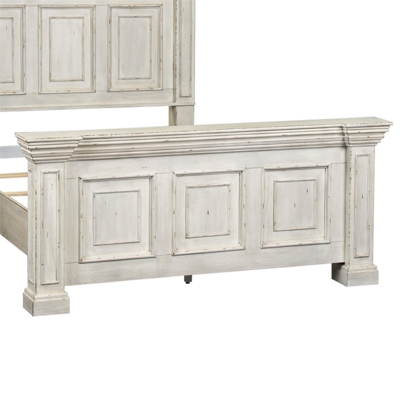 Pemberly Row Queen Panel Bed with Heavy Crown Molding in White