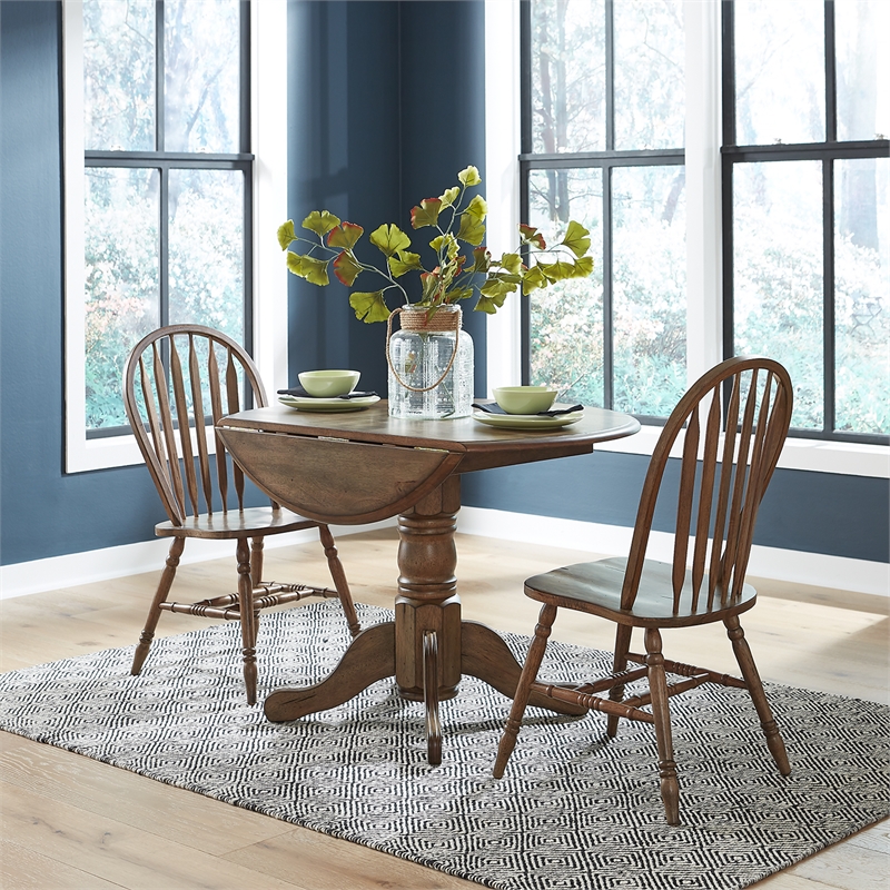 Pemberly Row 3 Piece Drop Leaf Set with Turned Pedestal in Antique Honey