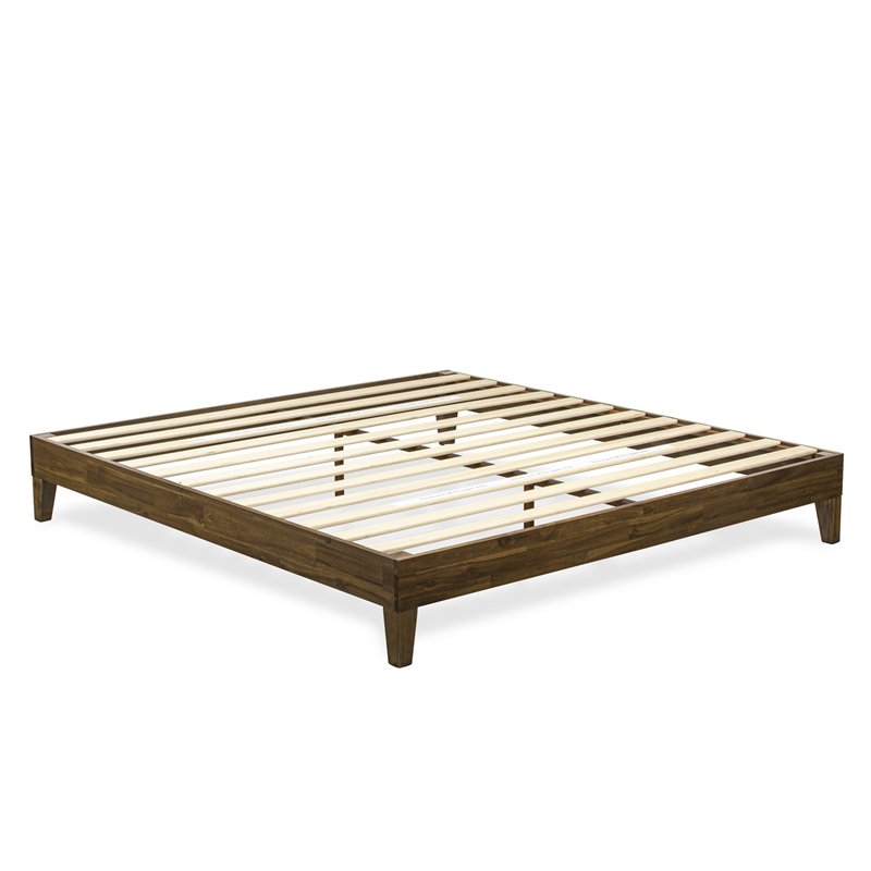 Pemberly Row Traditional Engineered Wood King Bed in Walnut