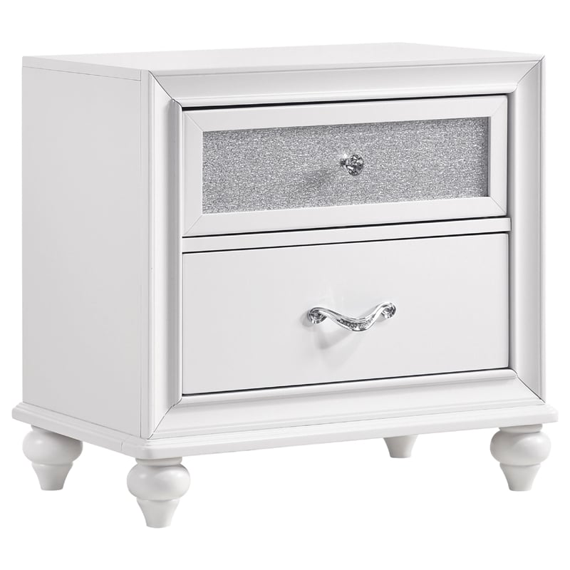 Pemberly Row 4 Piece Queen Bedroom Set with Tufted Wingback in White