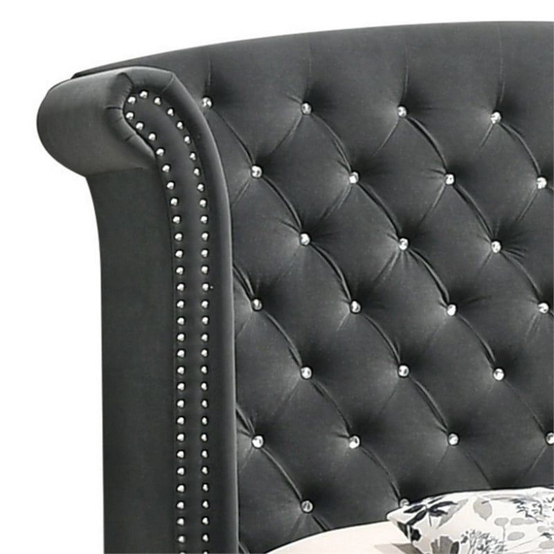 Pemberly Row Wingback King Bed with Tufted Headboard in Gray Velvet