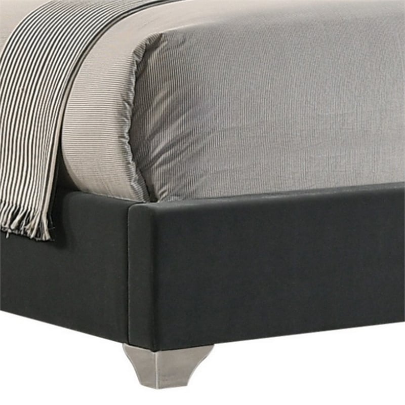Pemberly Row Wingback King Bed with Tufted Headboard in Gray Velvet