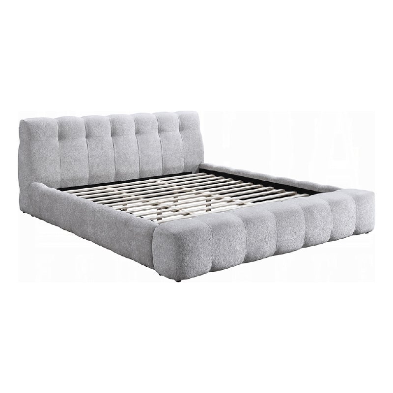 Pemberly Row King Platform Bed with Bench and Grid Tufted in Gray Chenille