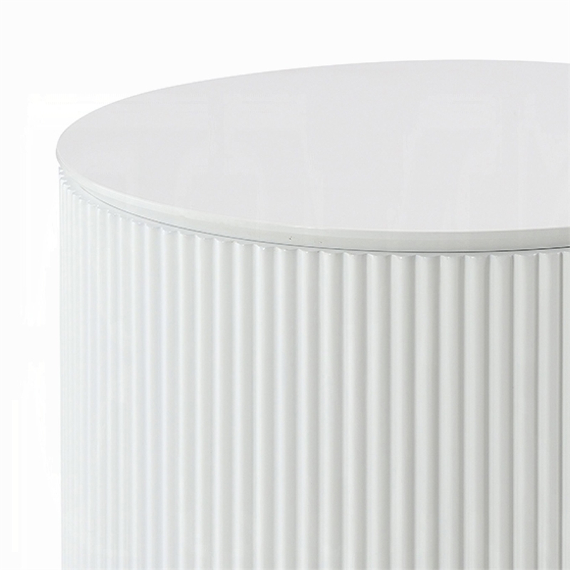 Pemberly Row Side Table with 22 Inch Round Top and Ribbed Base in White