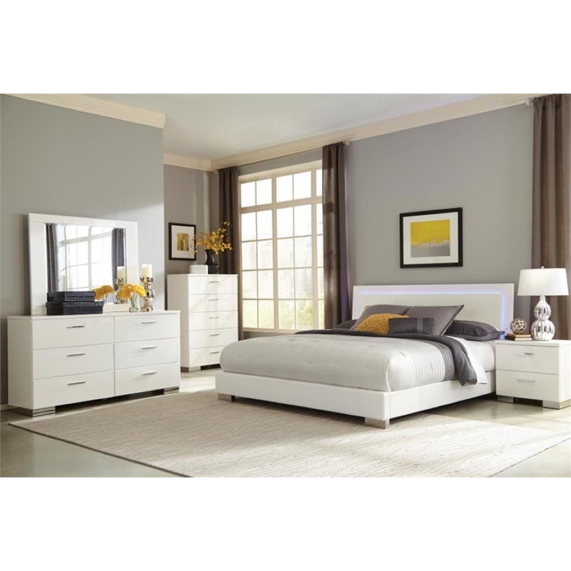 Pemberly Row 4 Piece Eastern King LED Bedroom Set in White High Gloss