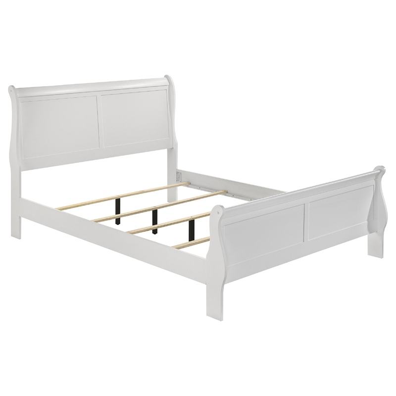 Pemberly Row 5-Piece Queen Sleigh Bedroom Set in White Okume