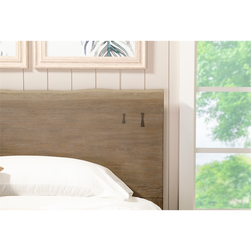 Pemberly Row Rustic Eastern King Wood Platform Bed in Weathered Oak