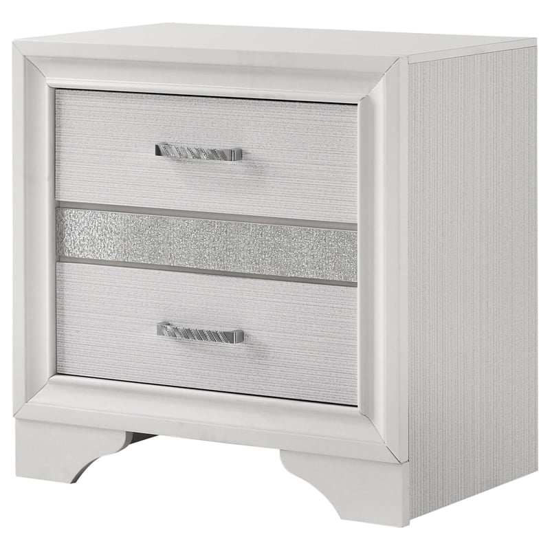 Pemberly Row 3-Drawer Nightstand Bedside Table in White Finish