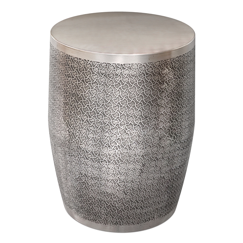 Pemberly Row Johnsen 18 in Metal Accent Table with Web Pattern in Silver
