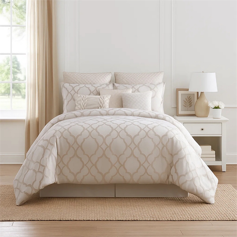 Pemberly Row 10-Piece King Comforter Set with Quatrefoil Prints in White