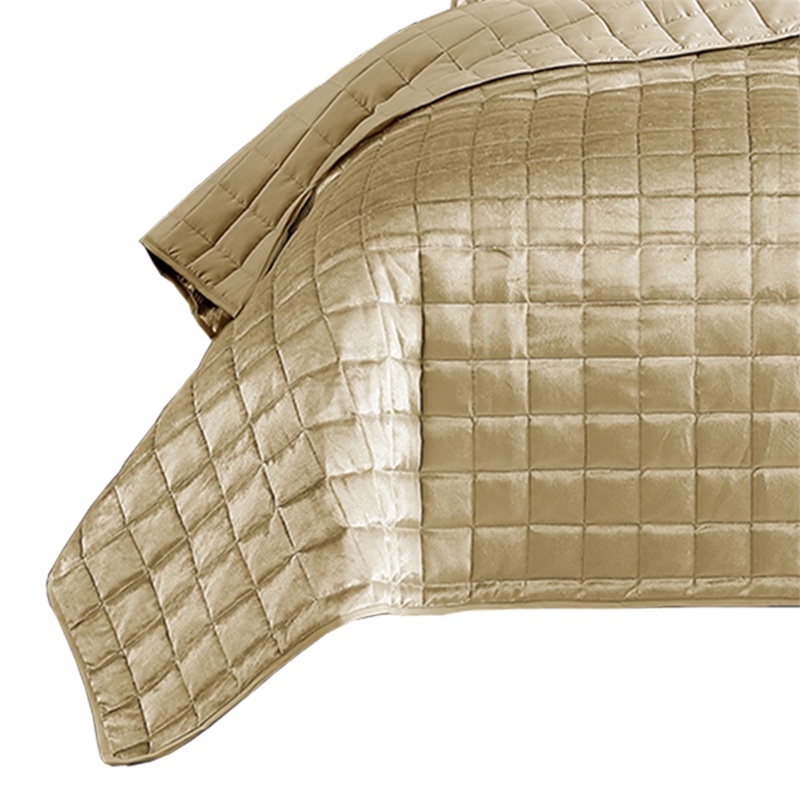 Pemberly Row 3-Piece King Coverlet Set with Square Pattern in Gold