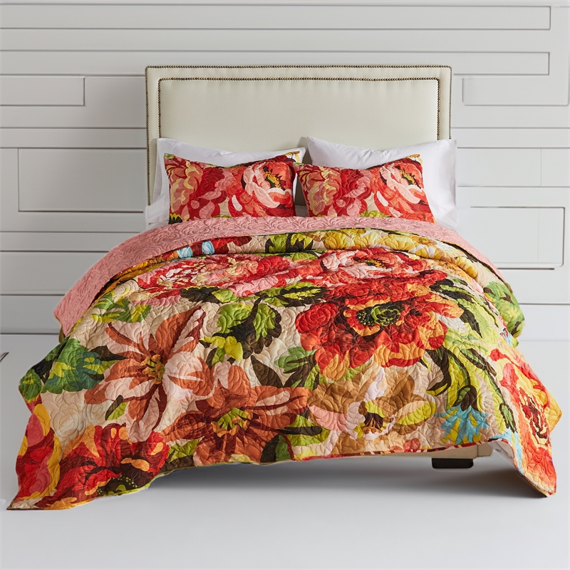 Pemberly Row Dahl 3-Piece King Quilt Set with Floral Design in Multicolor