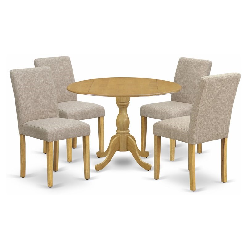 Pemberly Row 5-Piece Wood Dining Set with Round Table and Chairs in Oak