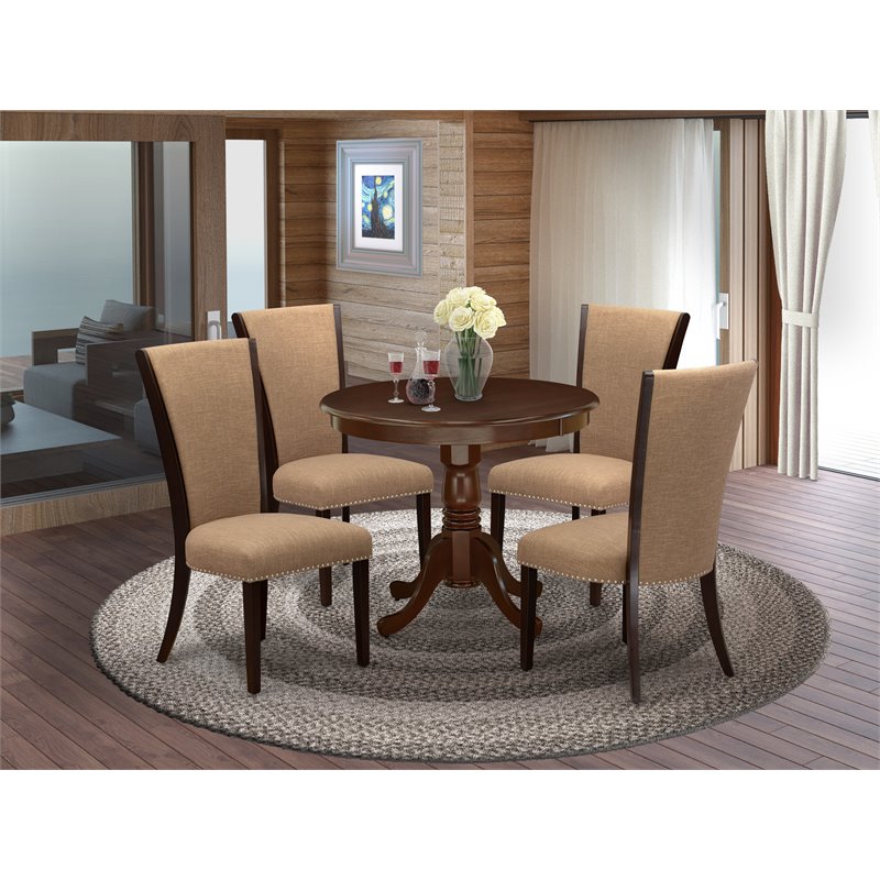 Pemberly Row 5-Piece Wood Dining Set in Mahogany/Light Sable Finish