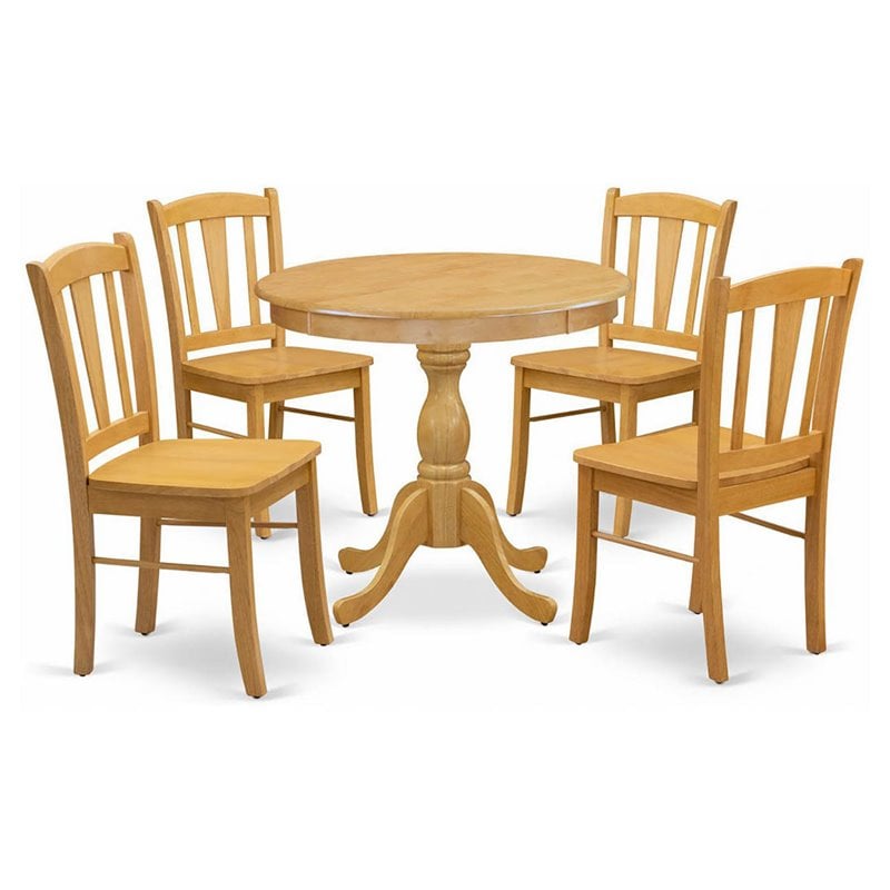 Pemberly Row 5-Piece Wooden Dining Set with Round Table in Oak Finish