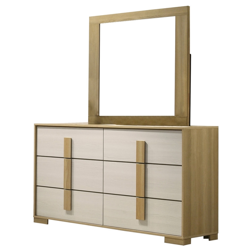 Pemberly Row King 5-Piece Bedroom Set with LED Headboard in Natural/White