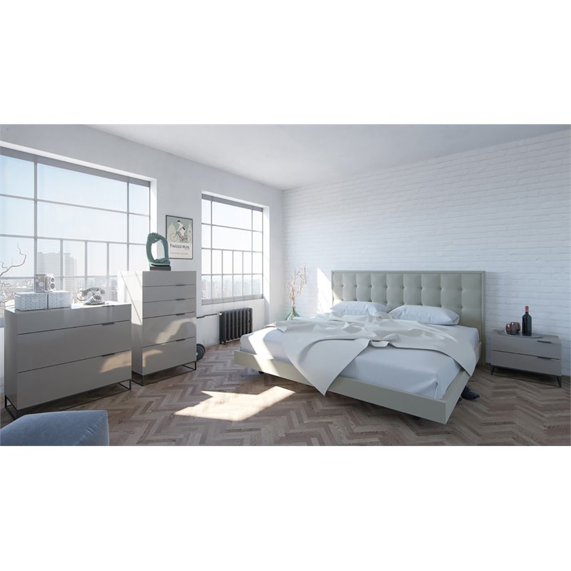 Pemberly Row Wood and Metal 3-Drawer Bedroom Dresser in Gray/Black