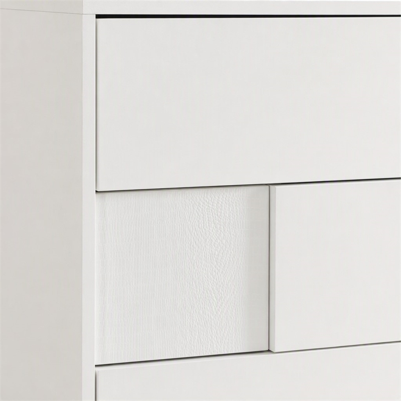Pemberly Row 5-Drawer Modern Chest in White Gloss with Metal Legs