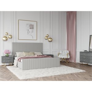 Pemberly Row Modern Velvet Upholstered Eastern King Bed in Gray