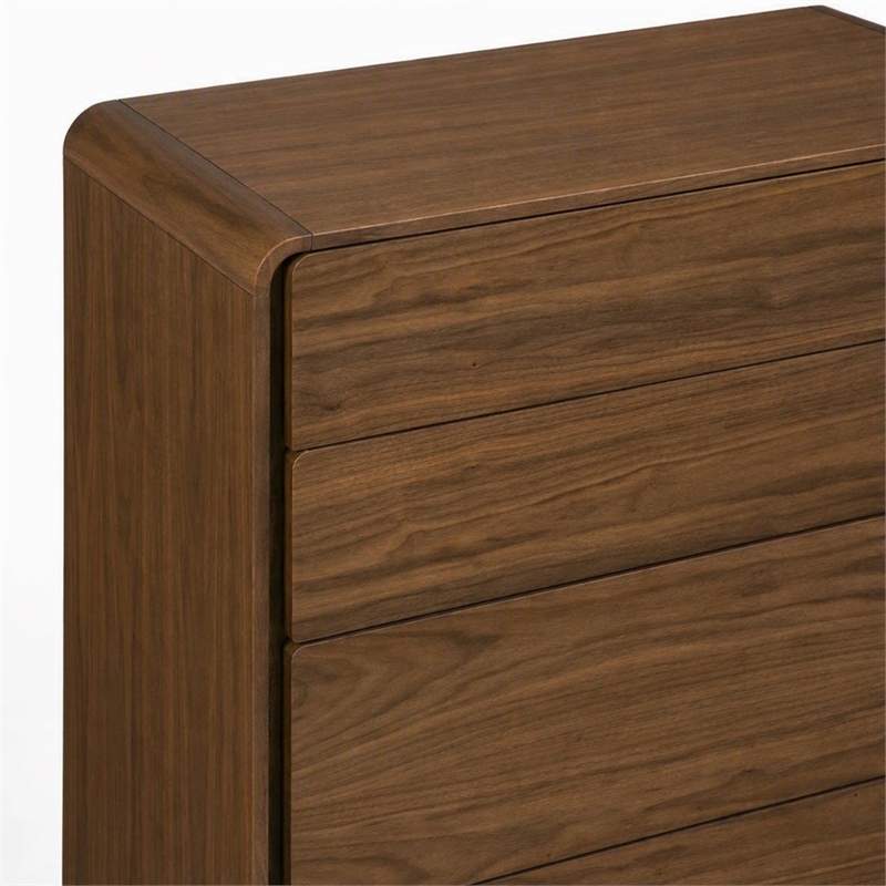 Pemberly Row 5-Drawer Bedroom Chest in Veneer and Rubberwood with Walnut Finish