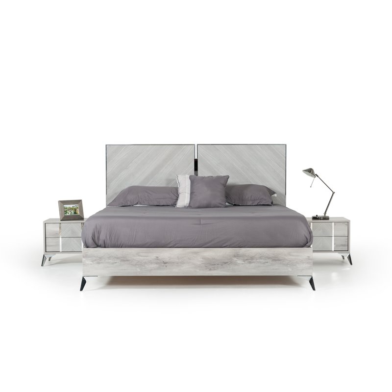 Pemberly Row Modern Metal Queen Bed with MDF Wood in Light Gray