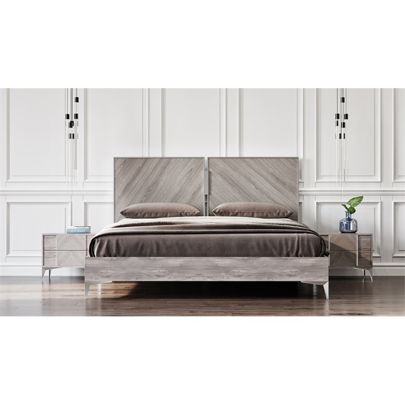 Pemberly Row Modern Metal Queen Bed with MDF Wood in Light Gray