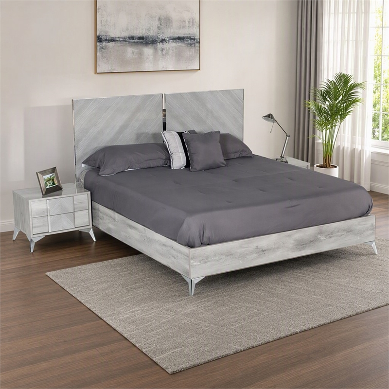 Pemberly Row Modern Metal Queen Bed with MDF Wood in Light Gray